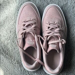 Nike Pink Air Force 1 leather Sneakers Low-Top Casual